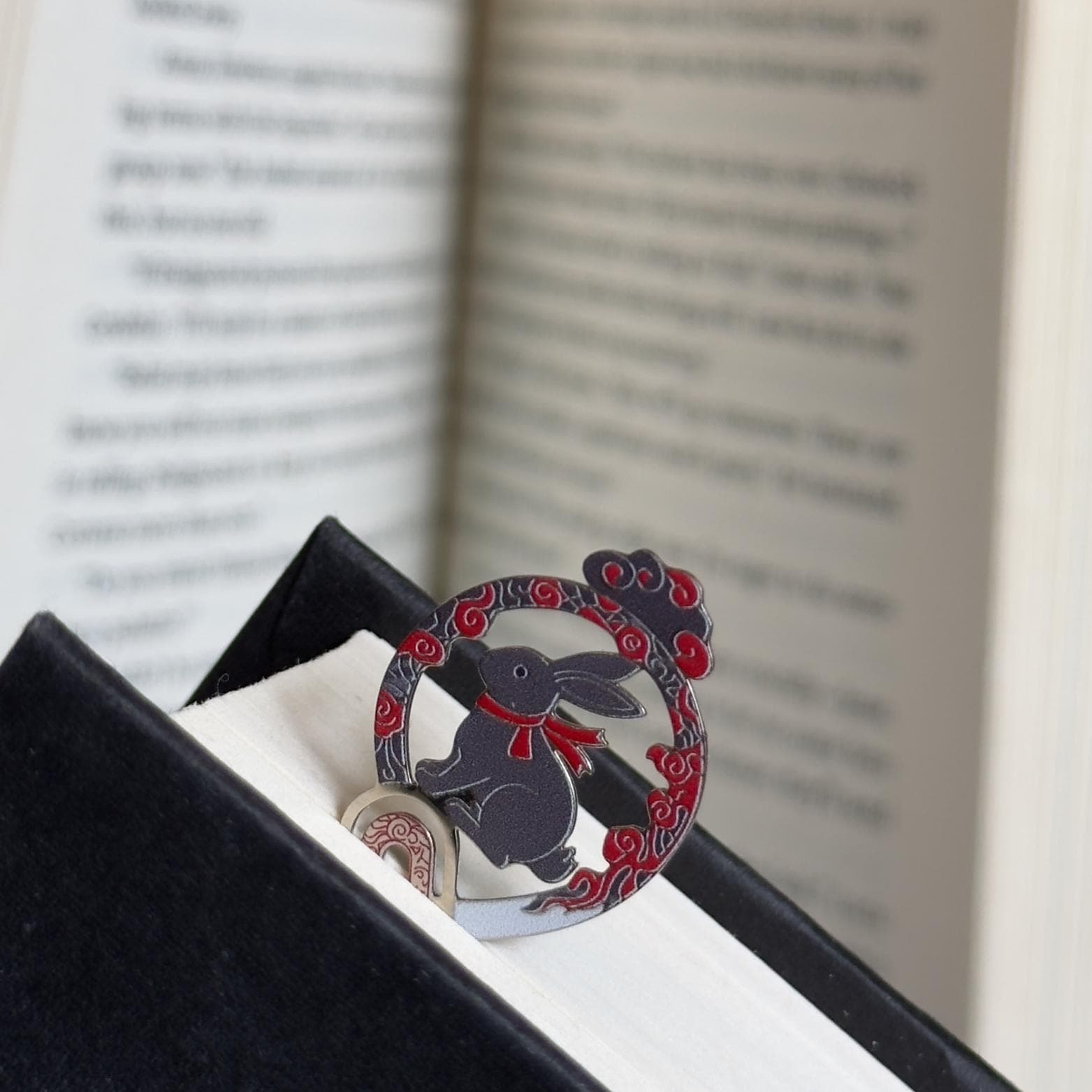 MDZS Cloud & Rabbit Metal Bookmark | Hidden Gusu Page Marker | Wangxian Minimalist Inlay | Original Design