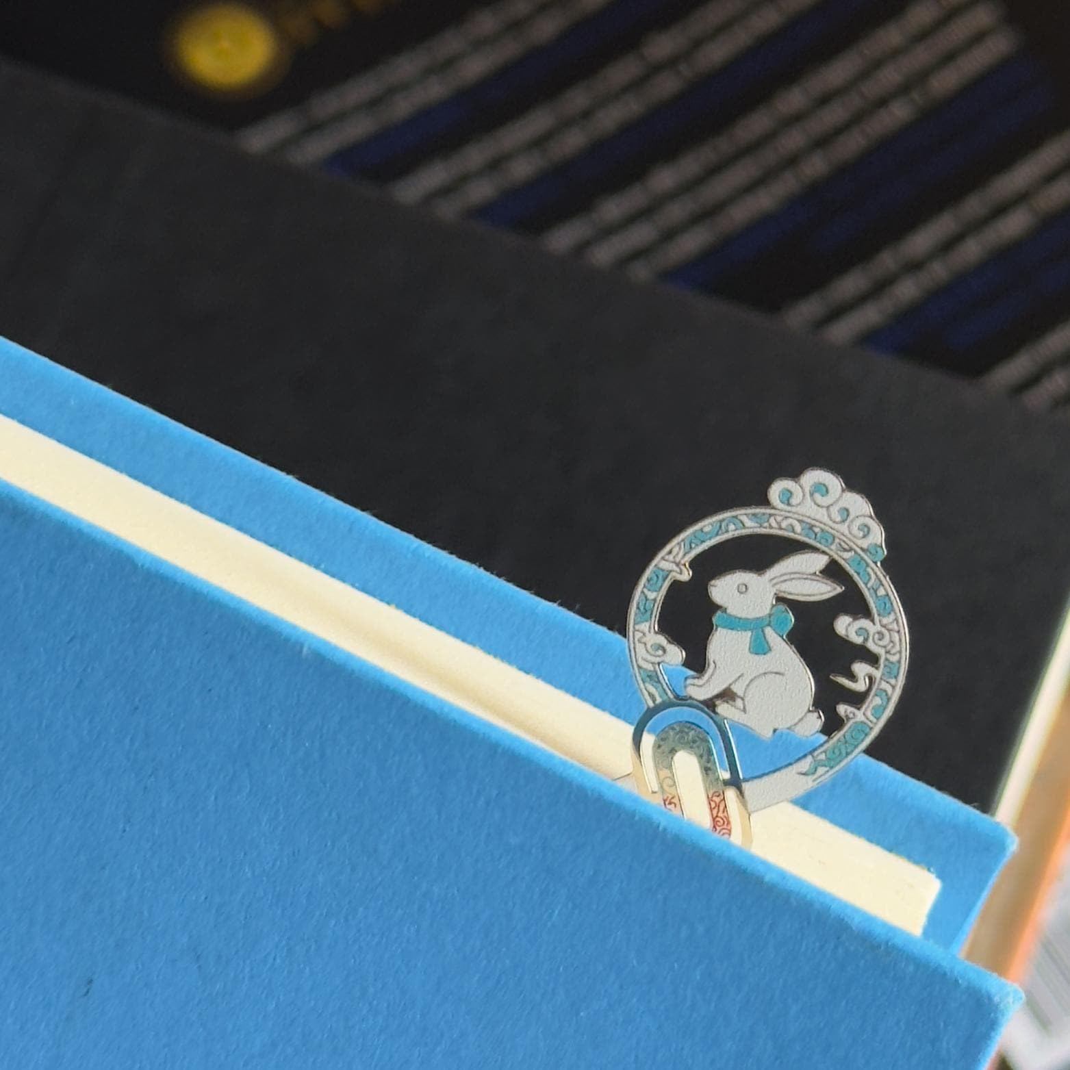MDZS Cloud & Rabbit Metal Bookmark | Hidden Gusu Page Marker | Wangxian Minimalist Inlay | Original Design